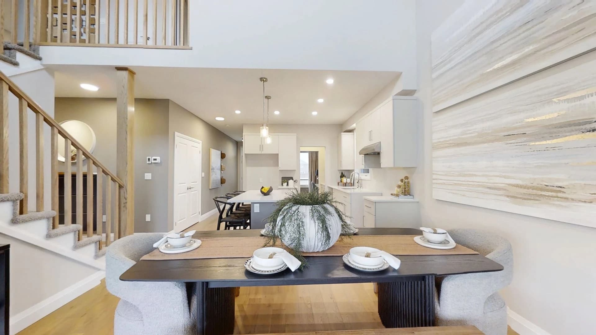 The Florence 3 model home's dining area and kitchen, photographed in its virtual tour